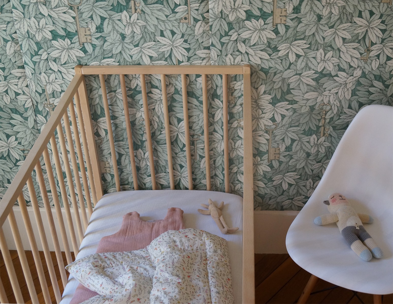 Drap housse écru en percale de coton pour lit à barreaux bébé